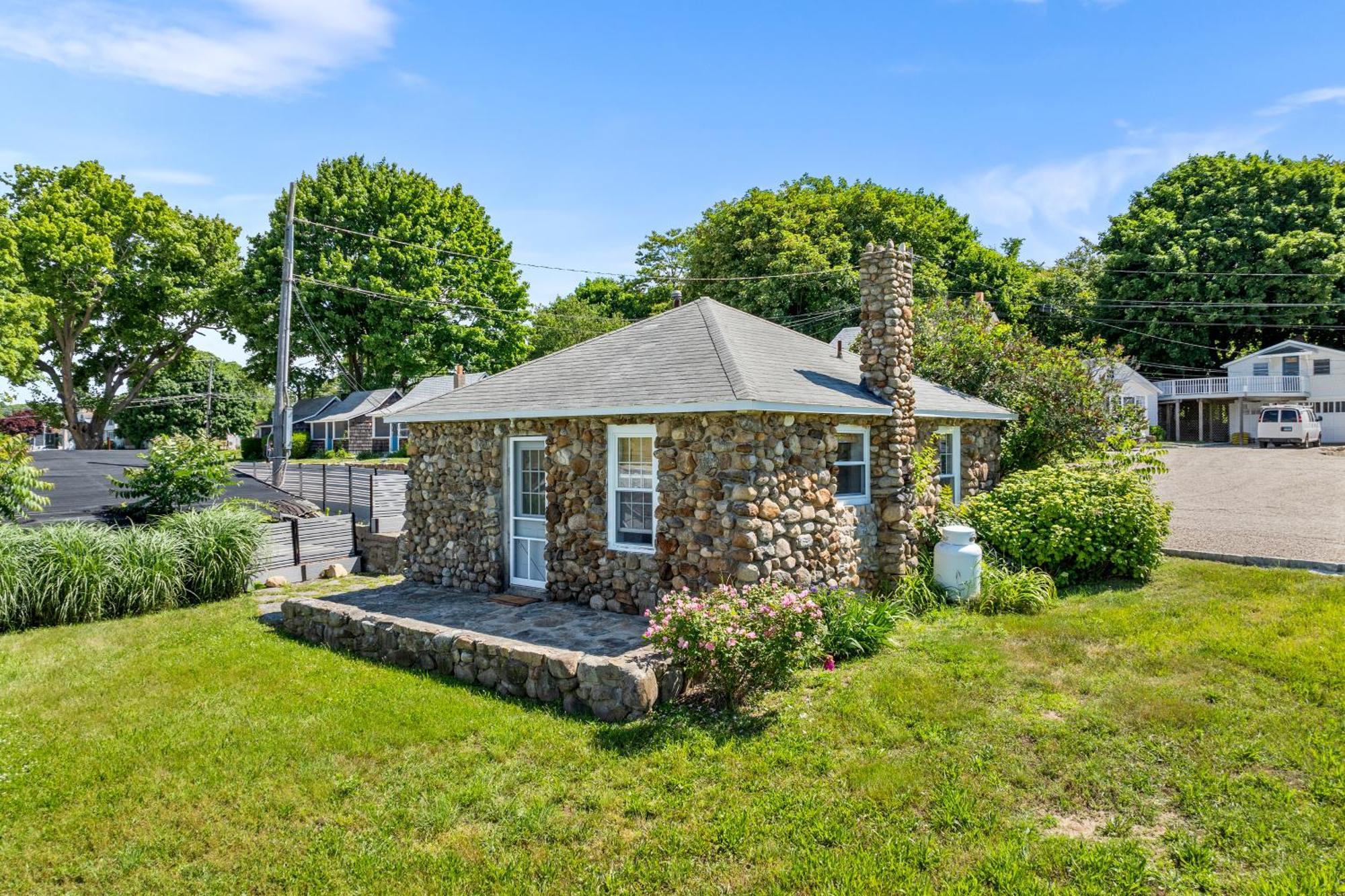 Marina Bay Cottages Waterford Exterior foto